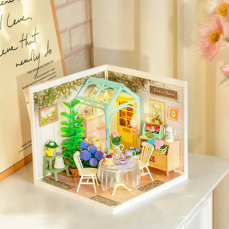 DIY Miniature Dollhouse Kit with Accessories